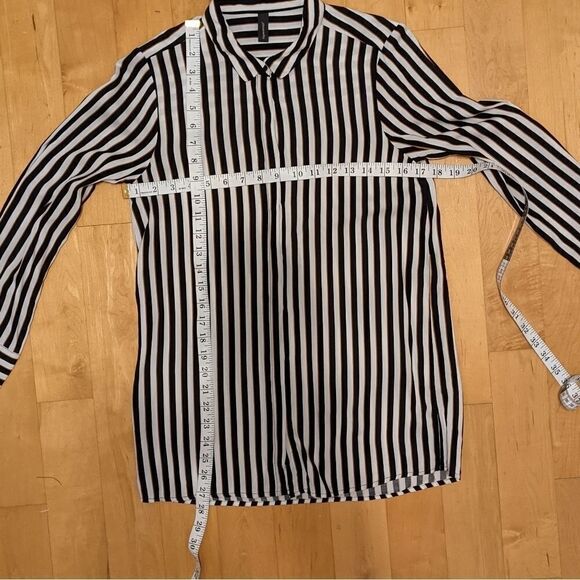 SOYA CONCEPT black and white striped button down shirt size small @E - Picture 6 of 7